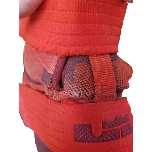 Rare colorways red camouflage nike lebron James soldier ten 9.5 - Picture 7 of 12